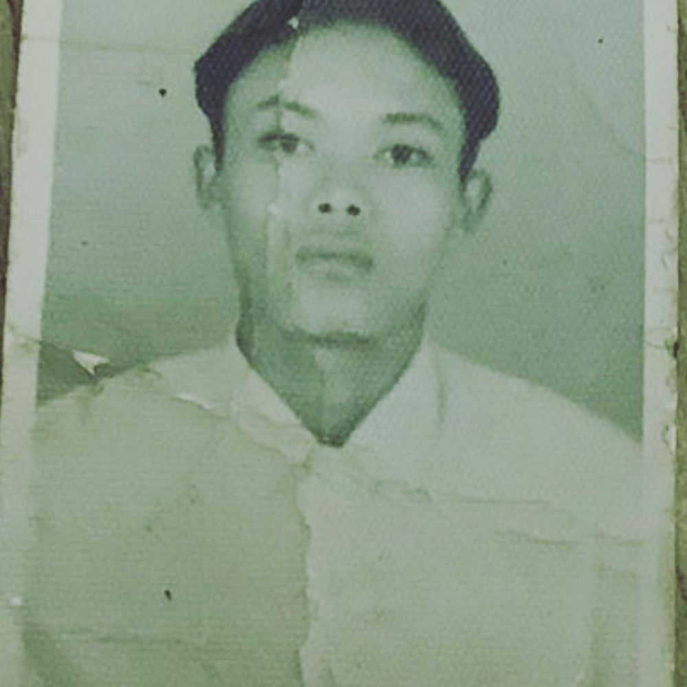 Kembar tapi lintas generasi, ini 9 potret lawas masa muda Sule ini parasnya fotokopian Rizky Febian