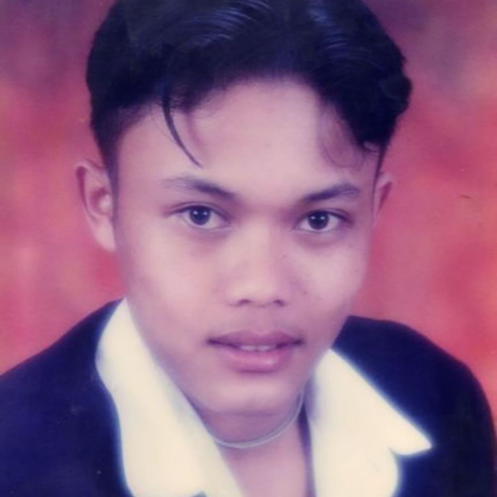 Kembar tapi lintas generasi, ini 9 potret lawas masa muda Sule ini parasnya fotokopian Rizky Febian