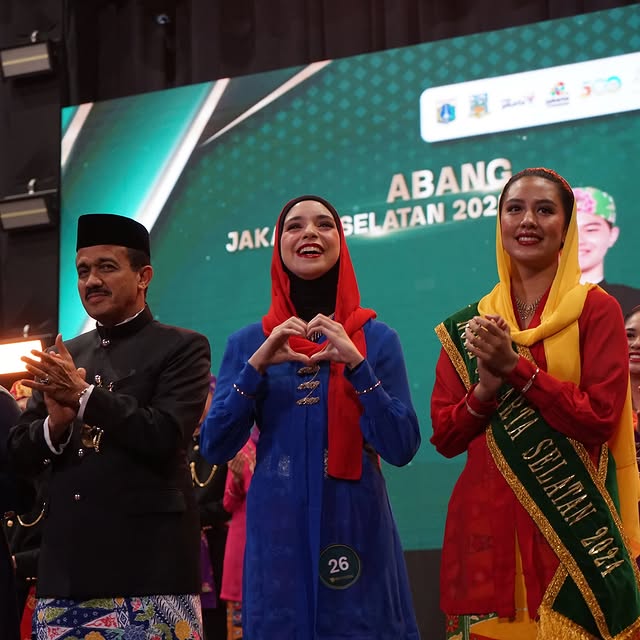 Ikuti jejak sang ibu, 9 potret Isabel Azhari anak Ayu Azhari menang None Jakarta Selatan 2025