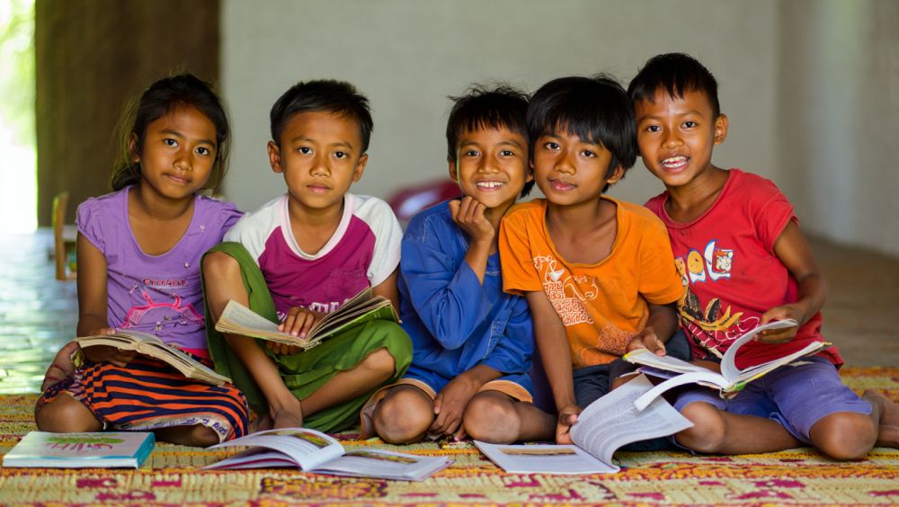 Struktur cerkak bahasa Jawa lengkap, ciri-ciri, unsur, dan contoh terbaru 2025