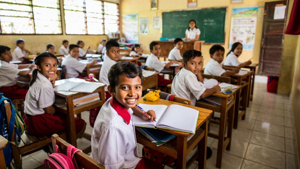 50 Contoh kata ulang, lengkap dengan Jenis dan maknanya