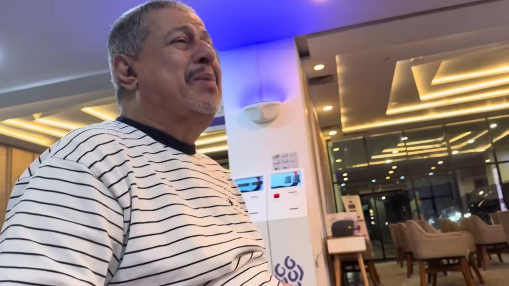 Sambut cucu pertama lahir, reaksi Pak Muh temani Miskah istri Yislam saat akan melahirkan bikin haru