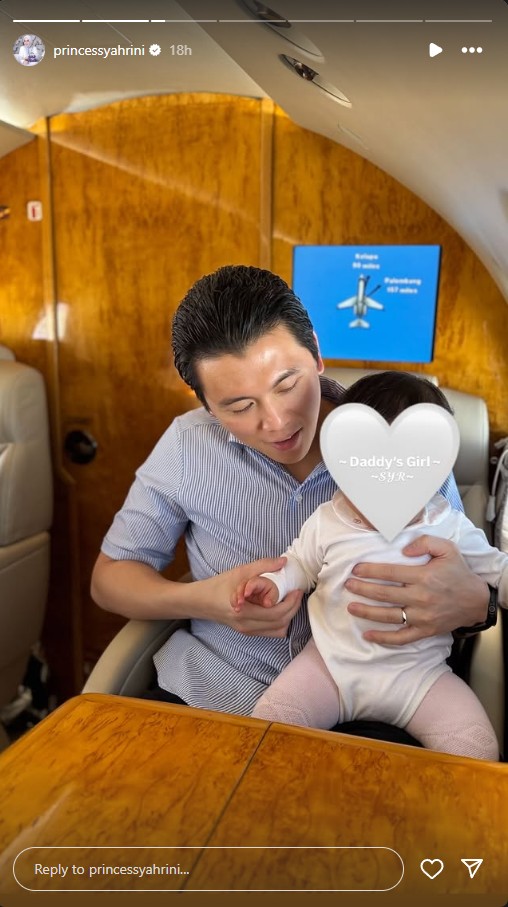 9 Momen Syahrini dan Reino Barack pulang ke Indonesia usai punya anak, naik jet pribadi dan dikawal