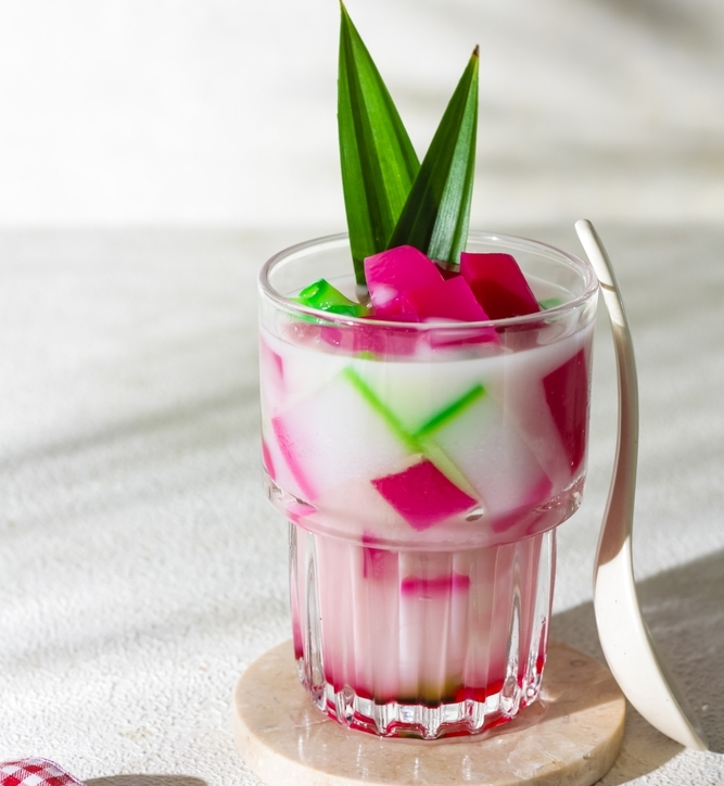 5 Resep minuman es khas Nusantara untuk acara spesial, tamu dijamin suka