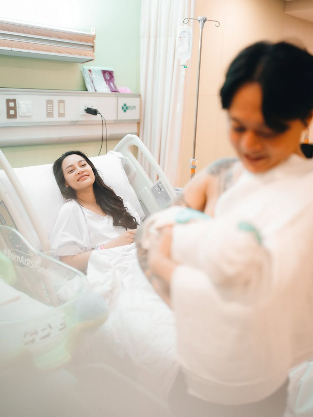 Perjuangan DJ Bravy demi temani Erika Carlina lahiran, rela cancel kerjaan