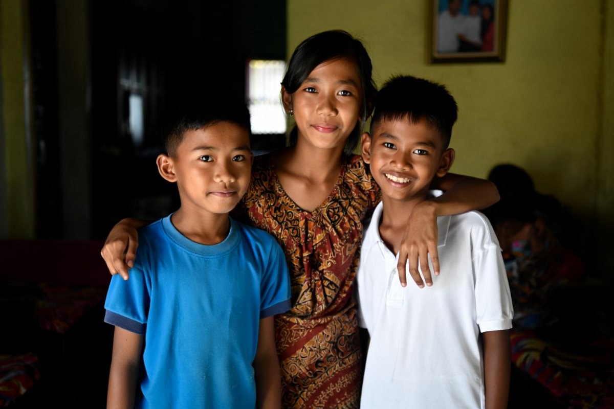 100 Kata-kata haru kakak sulung untuk adik-adiknya, bikin nangis dan tersentuh