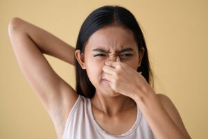 Wangi sepanjang hari tanpa parfum, begini cara atasi bau badan secara alami