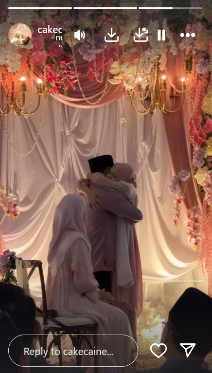 9 Potret pengajian Nadin Amizah jelang nikah dengan Faishal Tanjung, penampilannya anggun berhijab