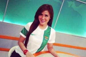 Cewek ini pernah pakai sepatu basah ke sekolah kini kekayaannya Rp6,3 T, 11 potret rumah masa kecilnya