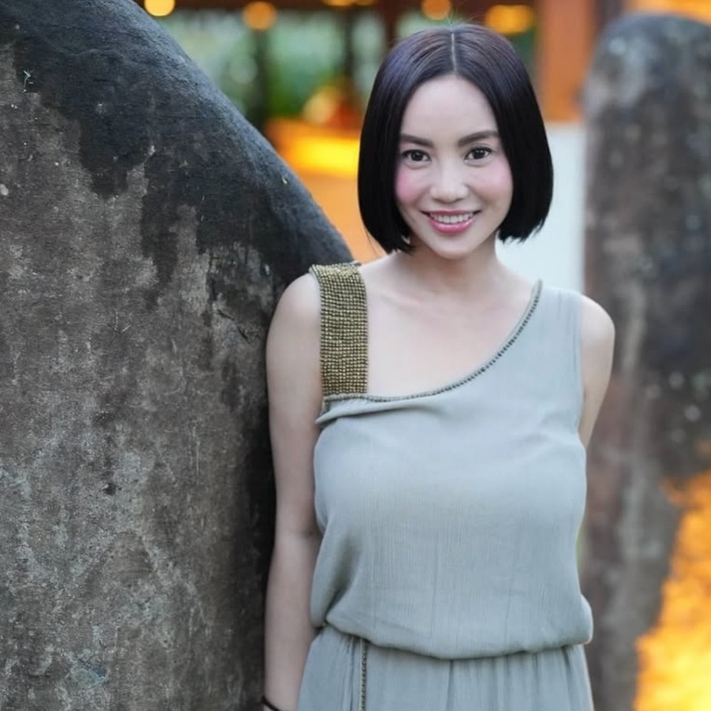 5 Potret kebersamaan Dearly Joshua, pacar Ari Lasso, bareng putrinya yang jarang tersorot