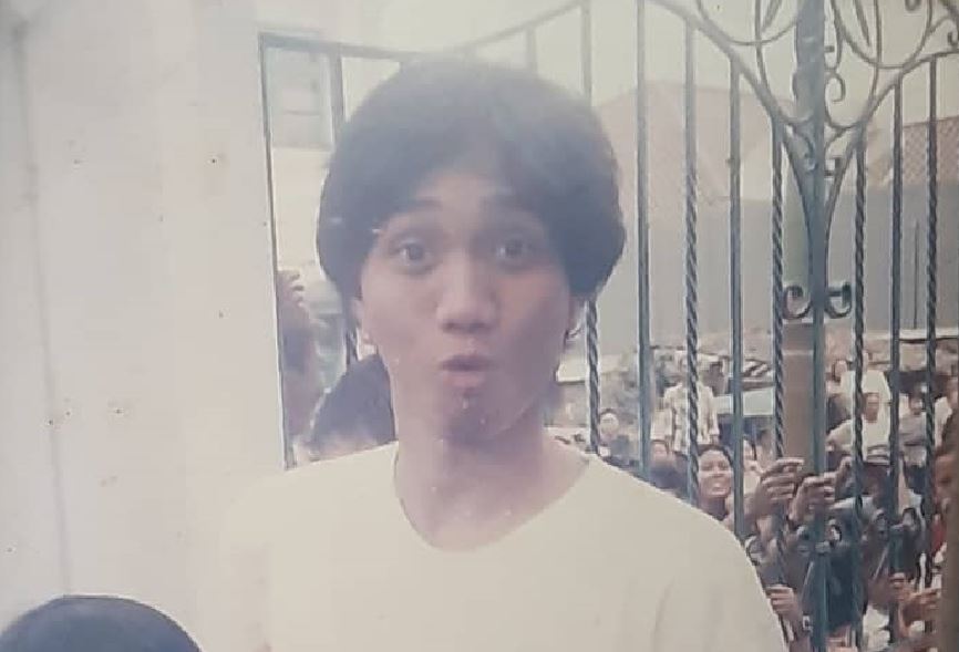 Gantengnya awet tuai pujian bak pakai formalin, 11 potret masa muda Duta Sheila On 7 ini manglingi