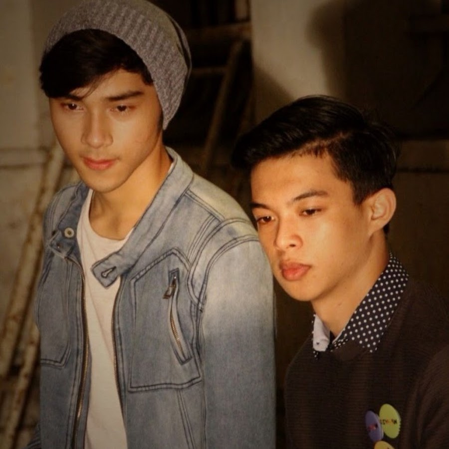 Ganteng sedari dulu, begini 11 potret lawas Achmad Megantara dan Rey Mbayang duo Reygan