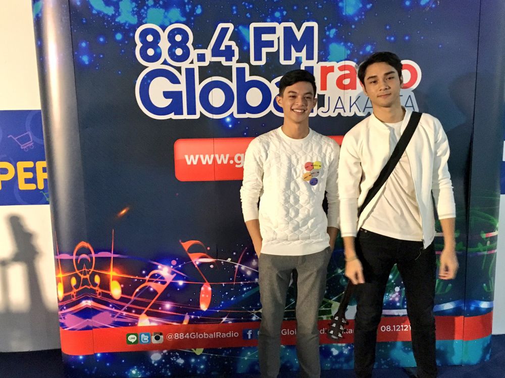 Ganteng sedari dulu, begini 11 potret lawas Achmad Megantara dan Rey Mbayang duo Reygan