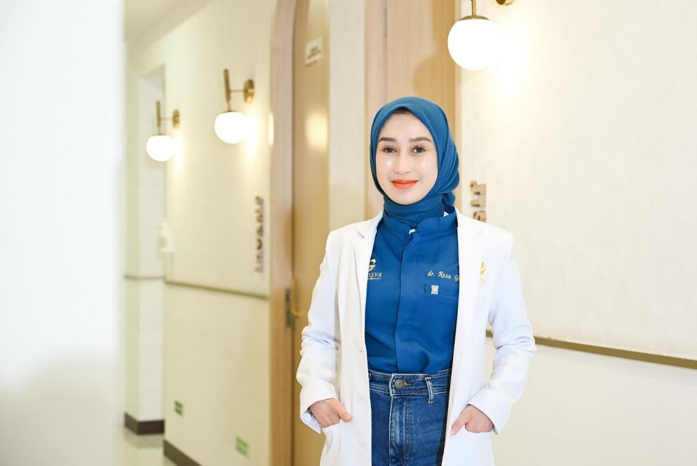 7 Pengakuan Reza Gladys tak malu ibunya sakit jiwa, bangga dengan perjuangannya jadi single parent