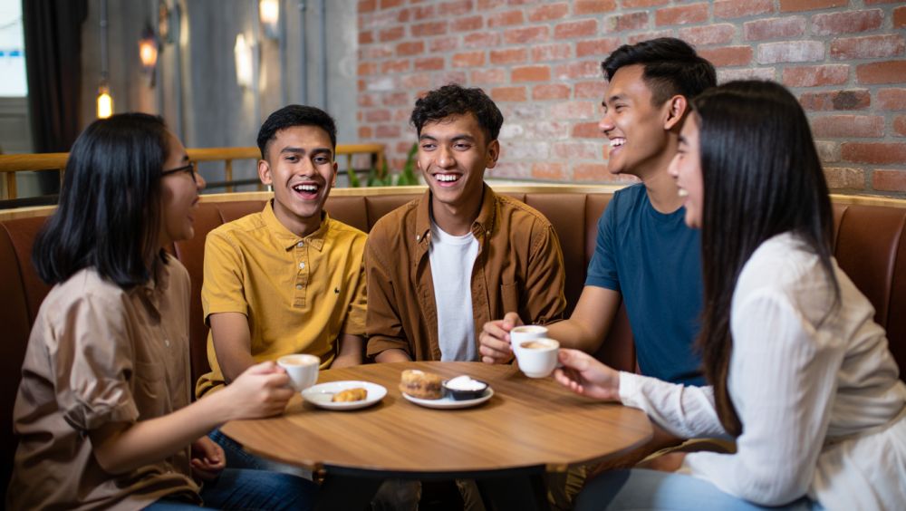 100 Kata-kata cinta konyol ala bapak-bapak Facebook, absurd tapi manjur