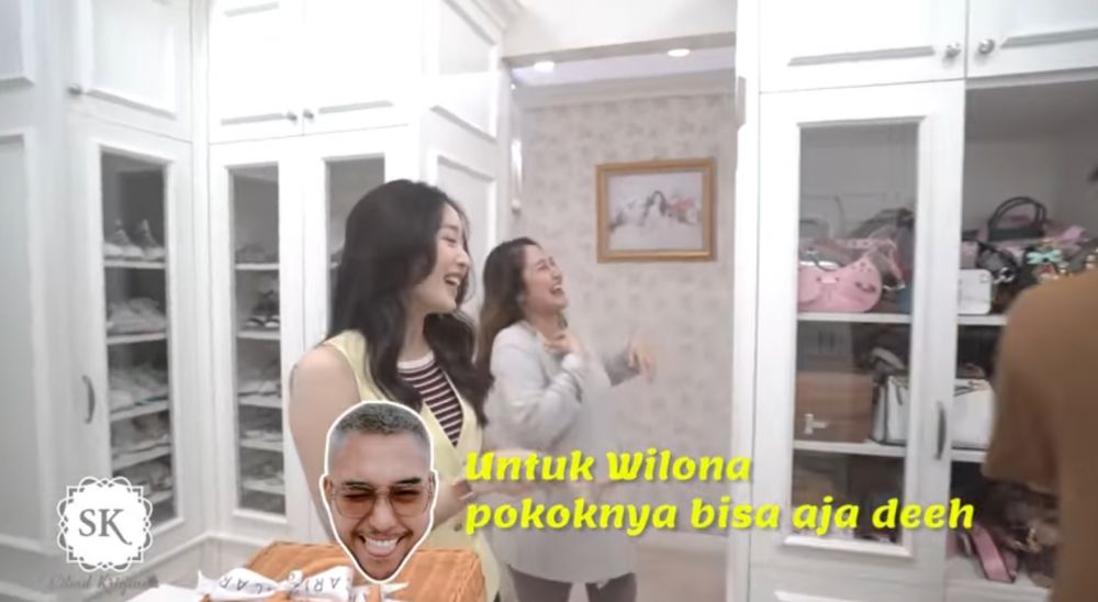 Dulu huni gubuk triplek, bocah imut ini pesinetron top punya rumah Rp3 M, 11 potret walk in closet-nya