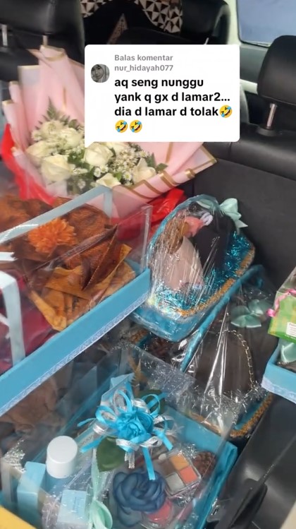 Viral pria lamarannya ditolak kekasih karena tamu kebanyakan, tapi seserahan diterima, ini 7 potretnya