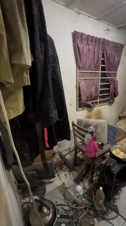 Mirisnya nasib dokter muda akibat dirundung senior, sampai isolasi diri, 7 potret kamarnya menyedihkan