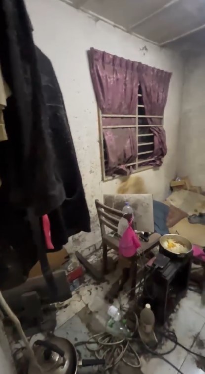 Mirisnya nasib dokter muda akibat dirundung senior, sampai isolasi diri, 7 potret kamarnya menyedihkan