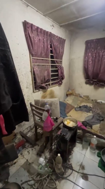 Mirisnya nasib dokter muda akibat dirundung senior, sampai isolasi diri, 7 potret kamarnya menyedihkan