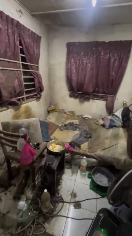 Mirisnya nasib dokter muda akibat dirundung senior, sampai isolasi diri, 7 potret kamarnya menyedihkan