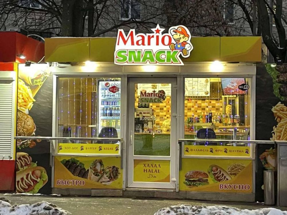 11 Tulisan lucu di gerobak kebab ini nyeleneh abis, auto bikin pembeli berhenti dan jajan