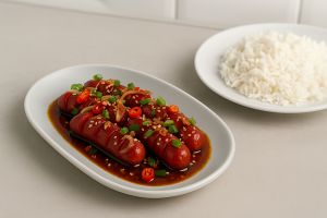 Lauk antiribet, resep sosis mentega kecap cuma 3 bahan untuk kamu yang lagi mager masak