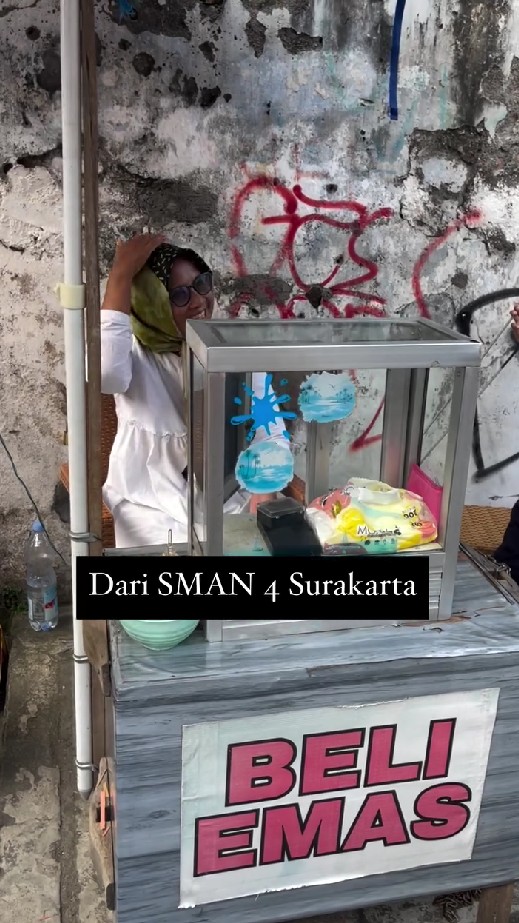 Definisi doa ibu tembus langit, 10 tahun jadi tukang sepuh emas, kini 2 anaknya lolos di ITB