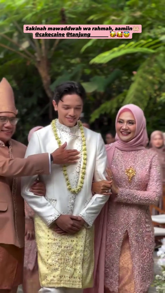 9 Momen akad pernikahan Nadin Amizah dan Faishal Tanjung, digelar intimate