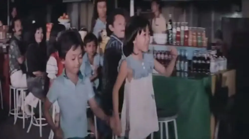 Meninggal di usia 56 tahun, ini 9 potret kenangan Santi Sardi kakak Lukman Sardi saat jadi artis cilik