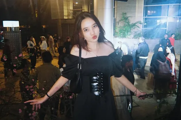 Beranjak remaja di usia 14 tahun, ini 5 potret cantiknya Kana Sybilla anak Zaskia Adya Mecca