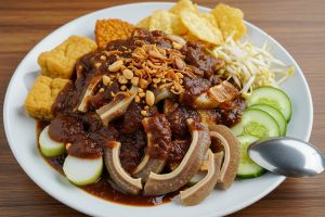 Cingur alot & amis? Ini cara jitu bikin cingur empuk, kenyal, dan gurih maksimal