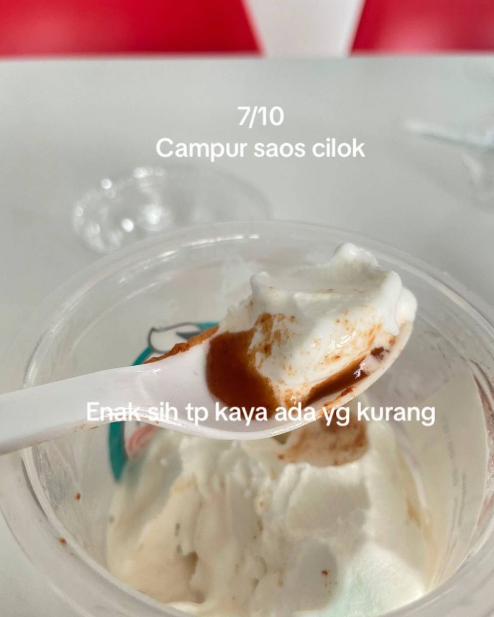 Picky eater? No! Wanita ini beri rating 9 potret makanan yang 'dianiaya', foto terakhir nggak ekspek