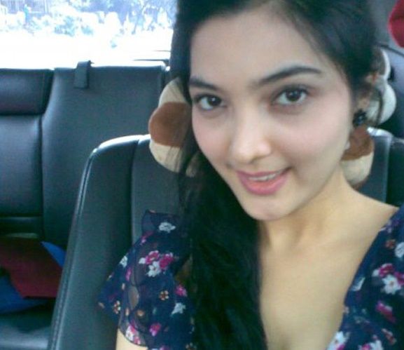 11 Potret beda gaya Ashanty dan Krisdayanti saat remaja, fashion berbeda tapi parasnya serupa