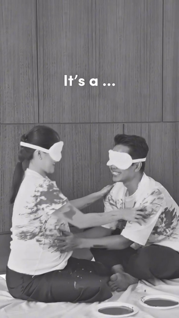 9 Momen gender reveal Anthony Ginting dan Mitzi Abigail, konsepnya nggak neko-neko tapi unik