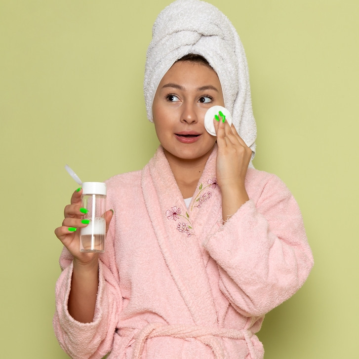 10 Produk pencerah wajah alami dan aman untuk semua jenis kulit