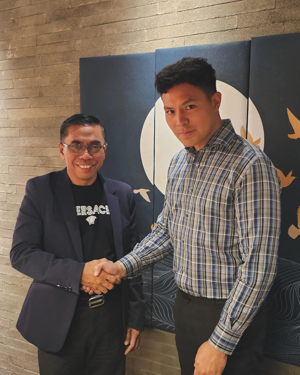 Tinggalkan dunia hiburan sementara demi fokus jadi komisaris, ini 9 perjalanan karier Fero Walandouw