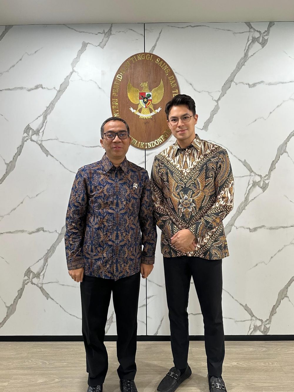 Tinggalkan dunia hiburan sementara demi fokus jadi komisaris, ini 9 perjalanan karier Fero Walandouw