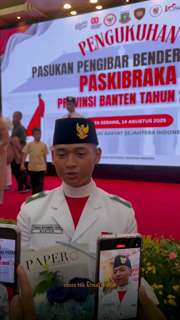 Gagal seleksi nasional, putra Denny Cagur jadi Paskibraka Banten, ini 9 momen pengukuhannya