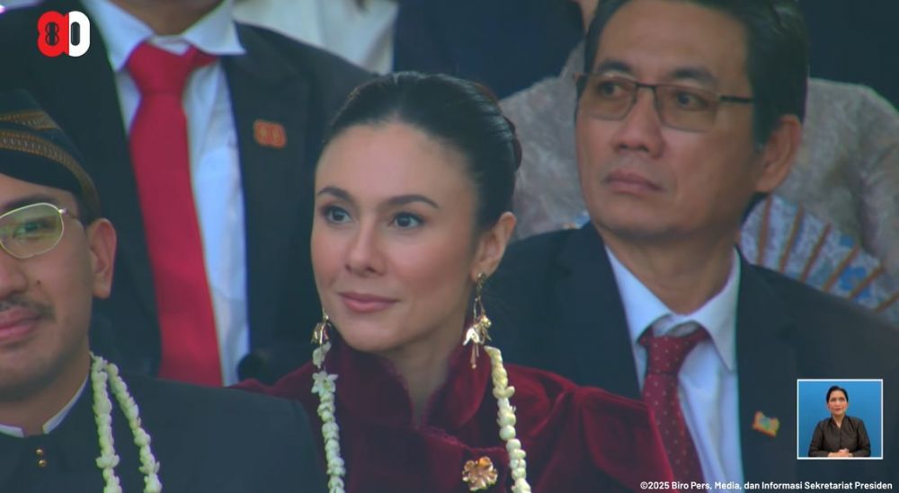 Gaya 7 seleb cantik saat hadiri upacara HUT RI ke-80 di Istana Negara, Wulan Guritno curi perhatian