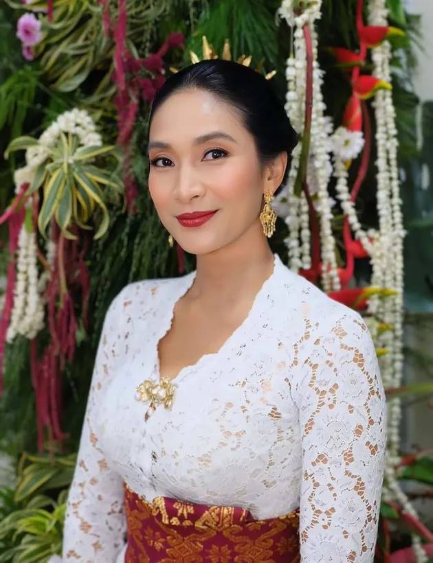 11 Potret seleb cantik hadiri HUT RI ke-80 di Istana Merdeka, Arumi Bachsin tampil simpel tapi elegan