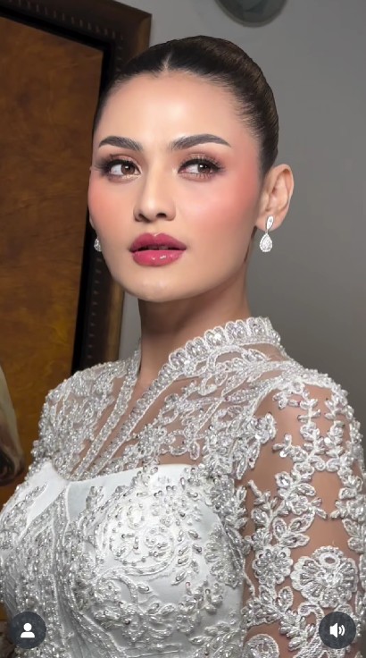 9 Potret pesta resepsi pernikahan Rachquel Nesia dan Kevin Royano, vibesnya meriah bak konser musik