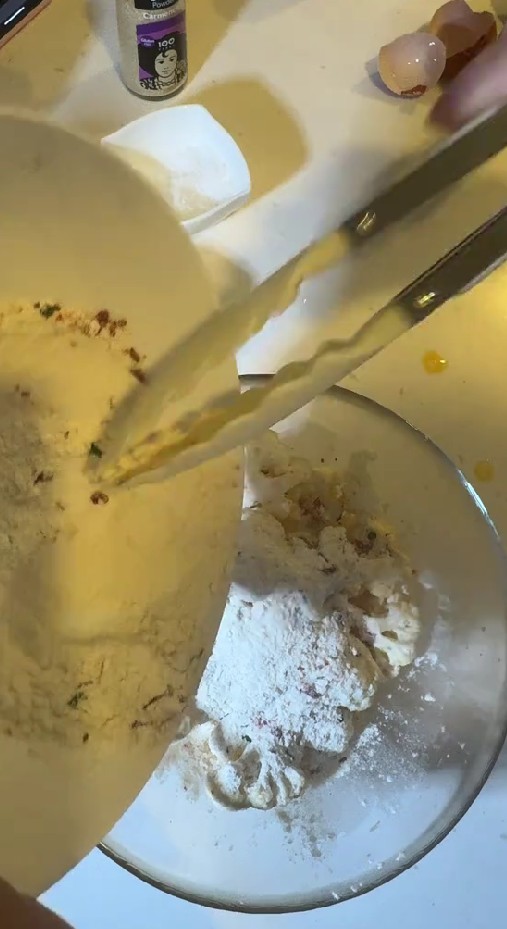 Pindah ke Singapura, Nia Ramadhani mulai belajar masak, 9 potretnya ini malah bikin geregetan