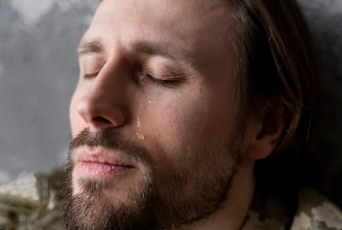 100 Kata-kata bijak untuk diri sendiri tentang kehidupan penuh kesedihan