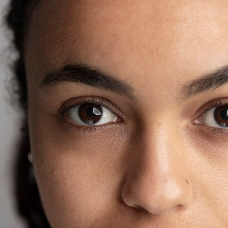 Tak perlu eye cream mahal, 1 minuman ini atasi mata panda agar hasilnya bak pakai concealer natural