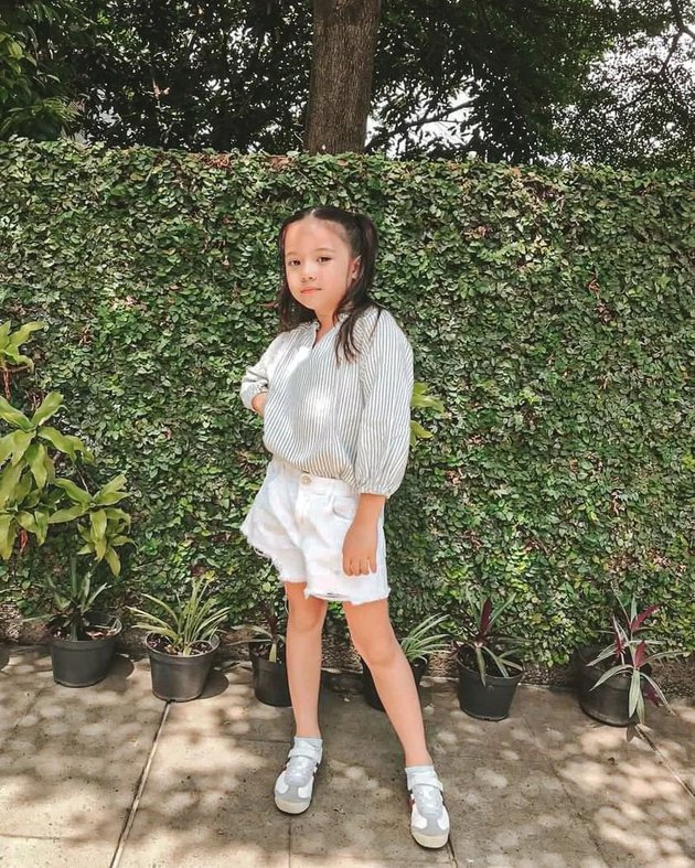 Diwarisi paras cantik dari Gisel, ini 11 potret Gempi yang tampil stylish bak ABG