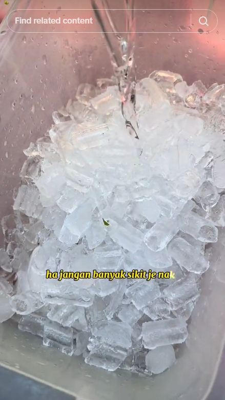 Tanpa kulkas, santan segar tahan 3 hari pakai es dan garam, begini caranya