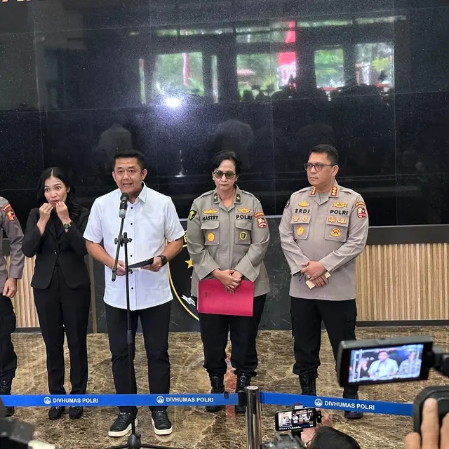 Hasil Tes DNA: Ridwan Kamil bukan ayah putri Lisa Mariana