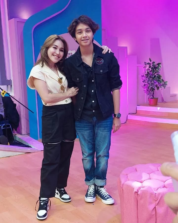 Beranjak remaja, ini 11 potret Cannavaro anak Eko Patrio yang berparas bule, idola cewek masa kini