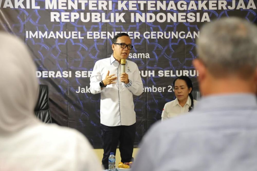 5 Perjalanan karier politik Immanuel Ebenezer, eks Ketua Jokowi Mania hingga jadi Wamenaker